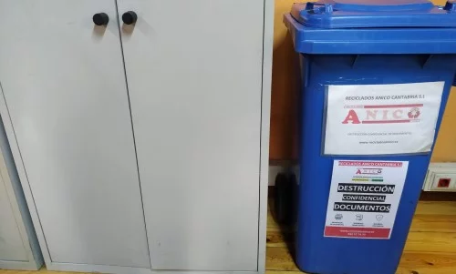 CONTENEDOR 120 L DESTRUCCIÓN PAPEL OFICINA